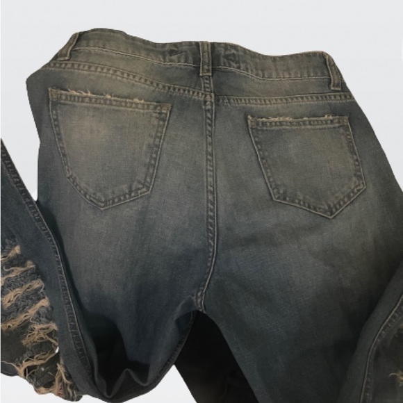 ✂️Light Before Dark Low-Rise Skinny Distressed Jeans - Picture 2 of 3